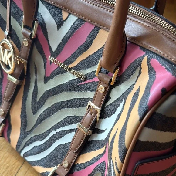 Michael Kors Pink and Orange with Gold Accents - Picture 3 of 8